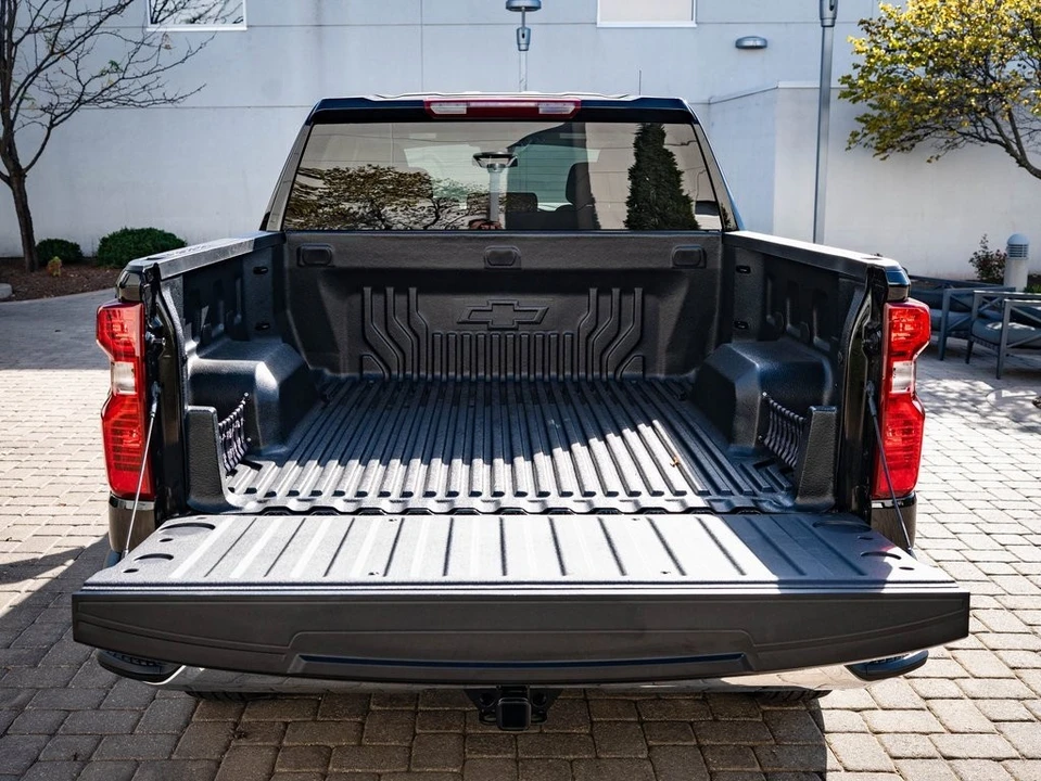 2022 Chevrolet Silverado 4th Gen - Image 17 of 21