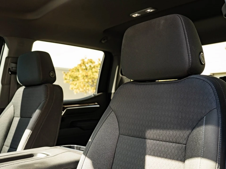 2022 Chevrolet Silverado 4th Gen - Image 19 of 21
