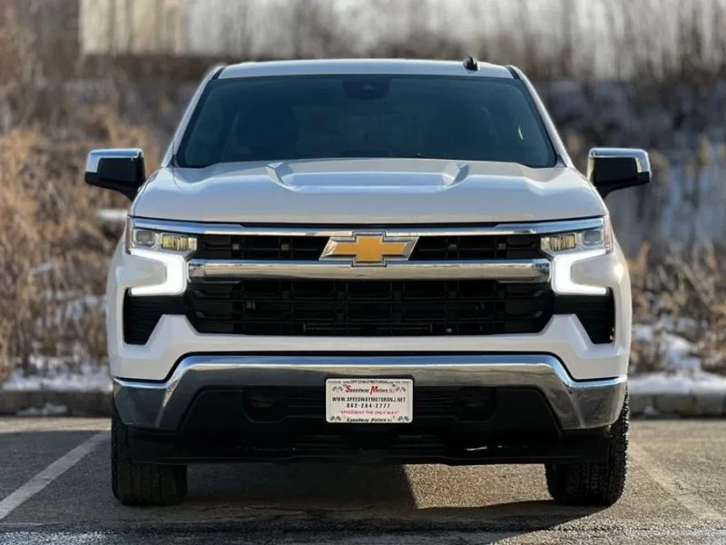 2022 Chevrolet Silverado 4th Gen - Image 3 of 12