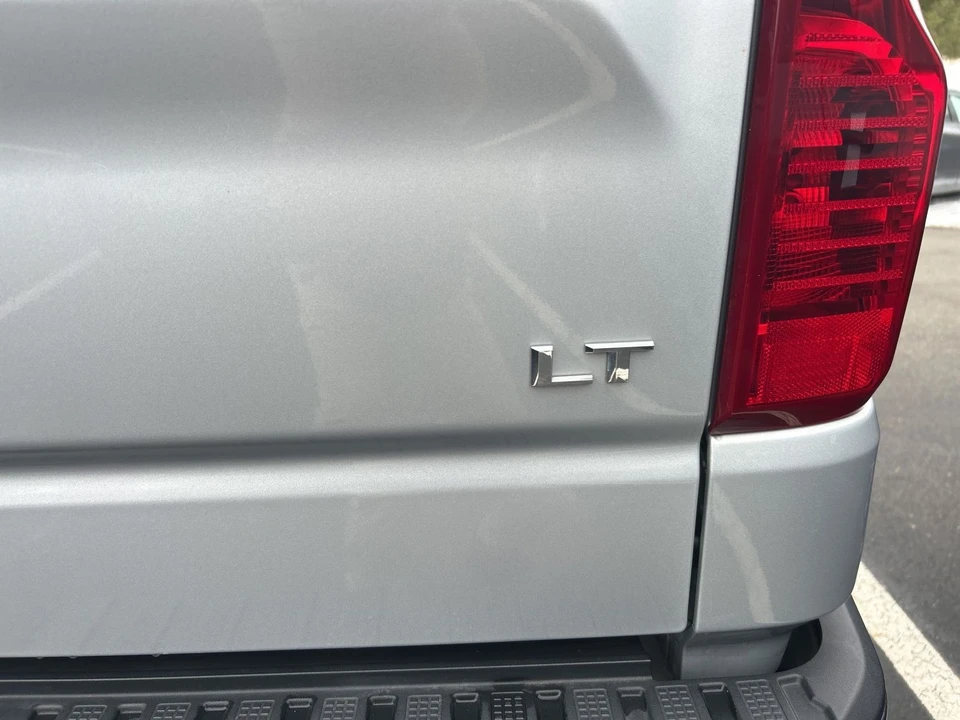 2022 Chevrolet Silverado 4th Gen - Image 14 of 21