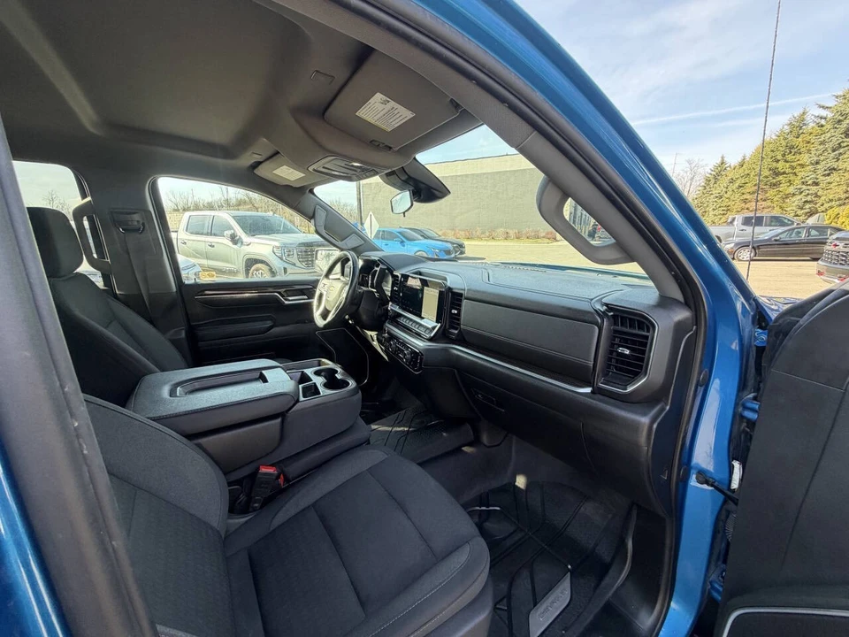 2022 Chevrolet Silverado 4th Gen - Image 11 of 20