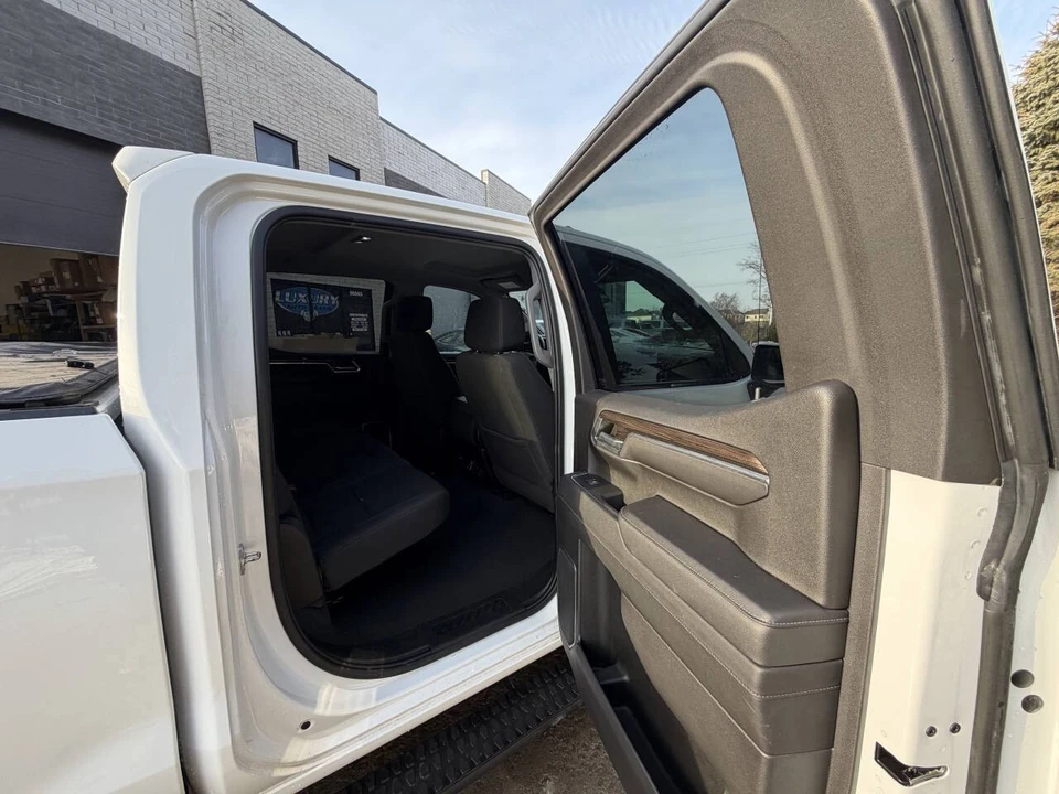 2022 Chevrolet Silverado 4th Gen - Image 9 of 20