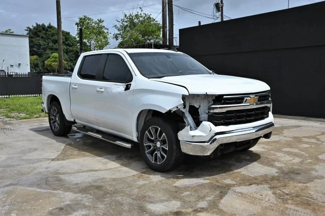 2022 Chevrolet Silverado 4th Gen - Image 2 of 18