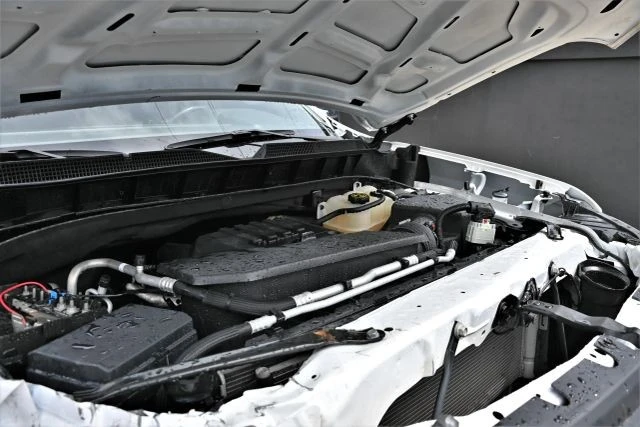 2022 Chevrolet Silverado 4th Gen - Image 17 of 18