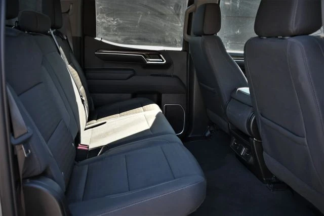 2022 Chevrolet Silverado 4th Gen - Image 15 of 18