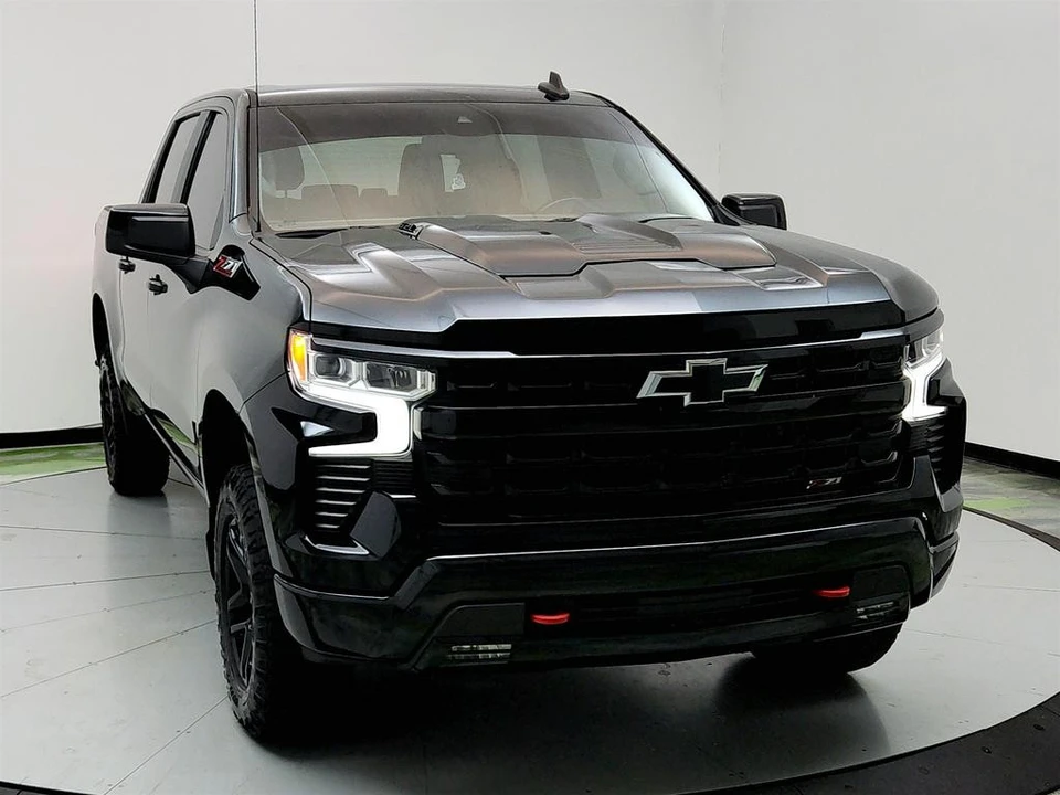 2022 Chevrolet Silverado 4th Gen - Image 2 of 12