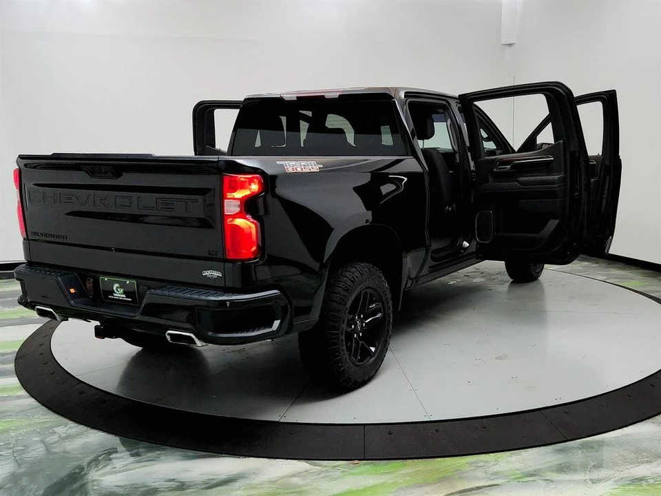 2022 Chevrolet Silverado 4th Gen - Image 11 of 12