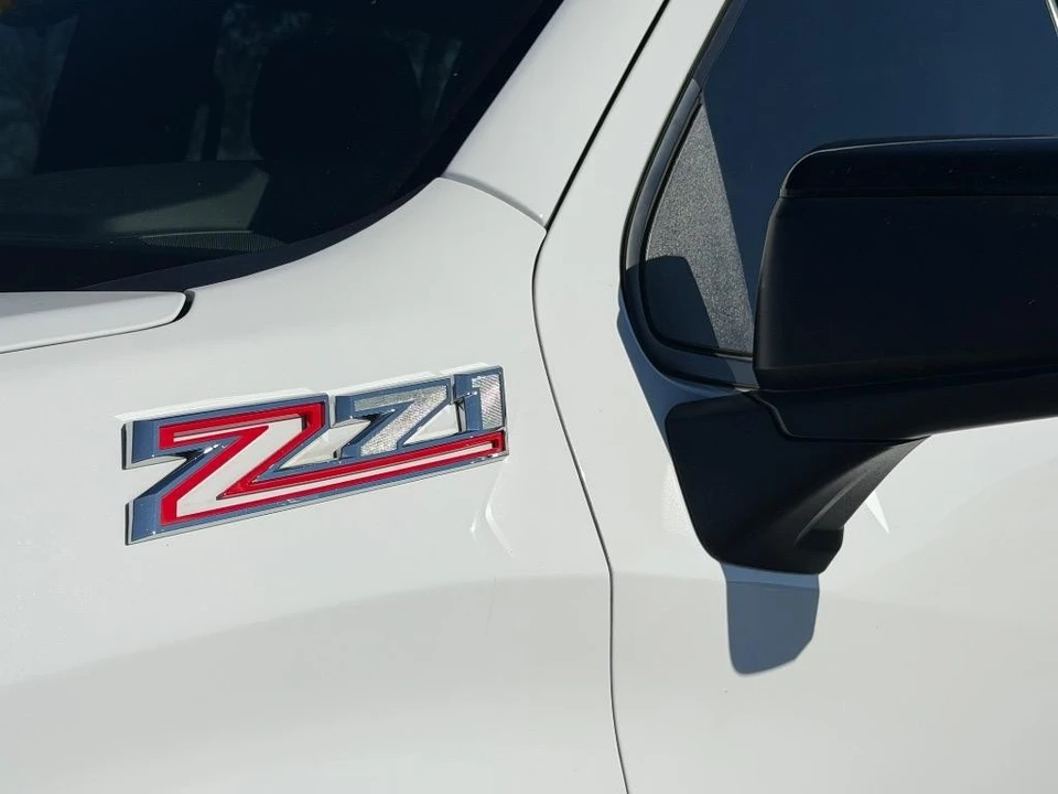 2022 Chevrolet Silverado 4th Gen - Image 3 of 21