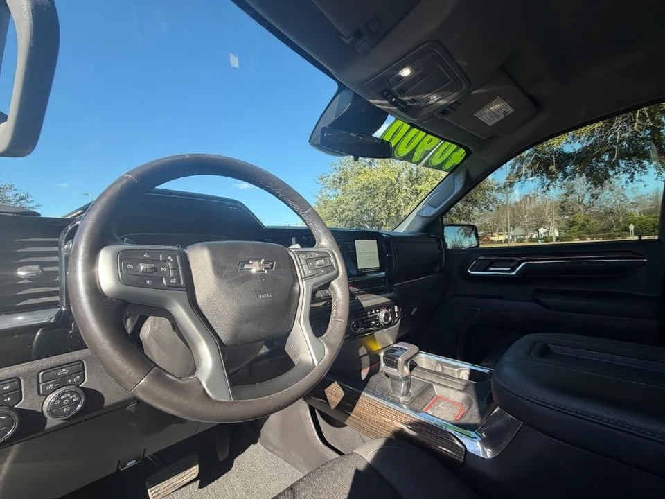 2022 Chevrolet Silverado 4th Gen - Image 10 of 21