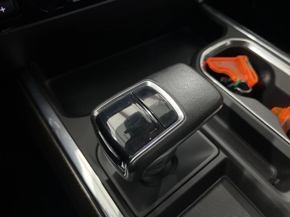 2022 Chevrolet Silverado 4th Gen - Image 14 of 21