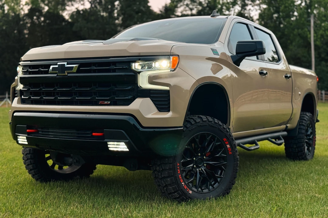 2022 Chevrolet Silverado 4th Gen - Image 2 of 7