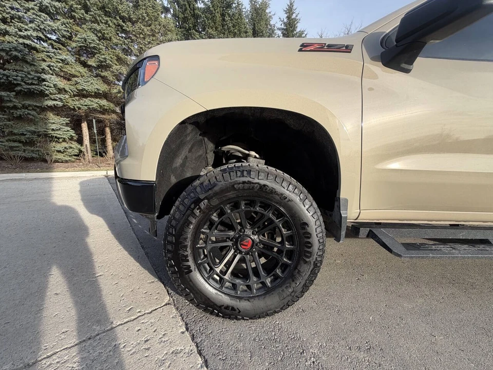 2022 Chevrolet Silverado 4th Gen - Image 14 of 21