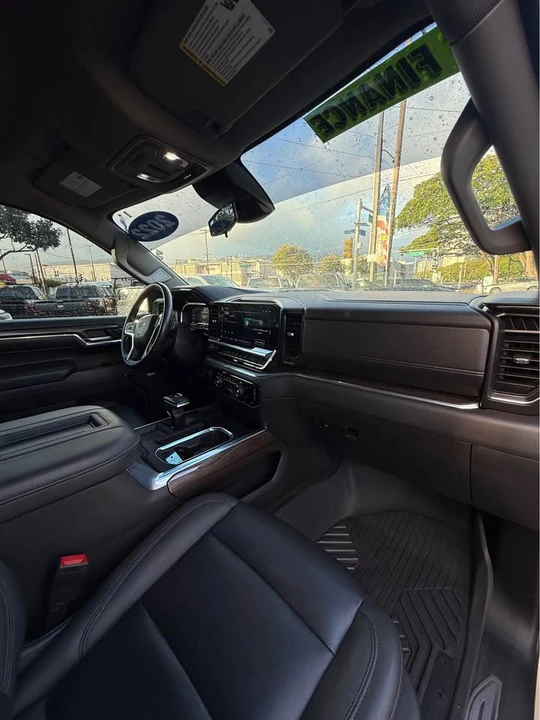 2022 Chevrolet Silverado 4th Gen - Image 15 of 16