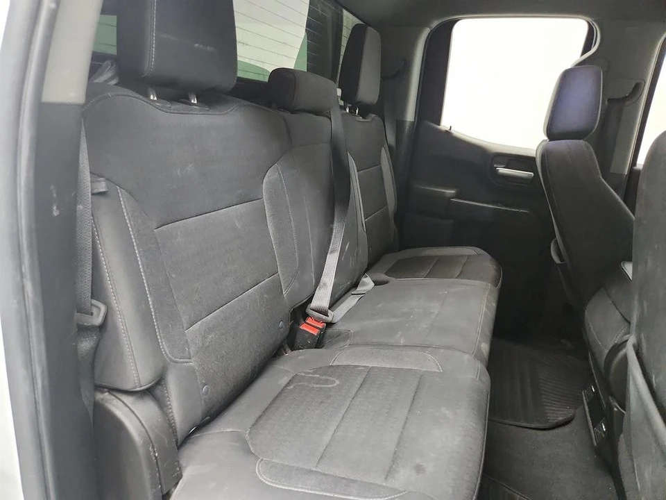 2022 Chevrolet Silverado 4th Gen - Image 27 of 31