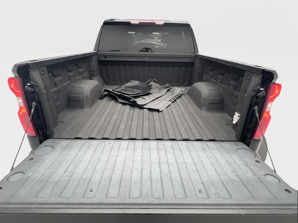 2022 Chevrolet Silverado 4th Gen - Image 10 of 31