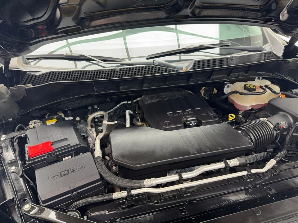 2022 Chevrolet Silverado 4th Gen - Image 17 of 31