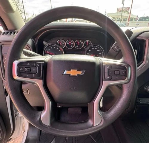 2022 Chevrolet Silverado 4th Gen - Image 11 of 15