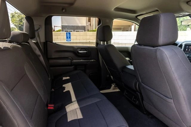 2022 Chevrolet Silverado 4th Gen - Image 27 of 31