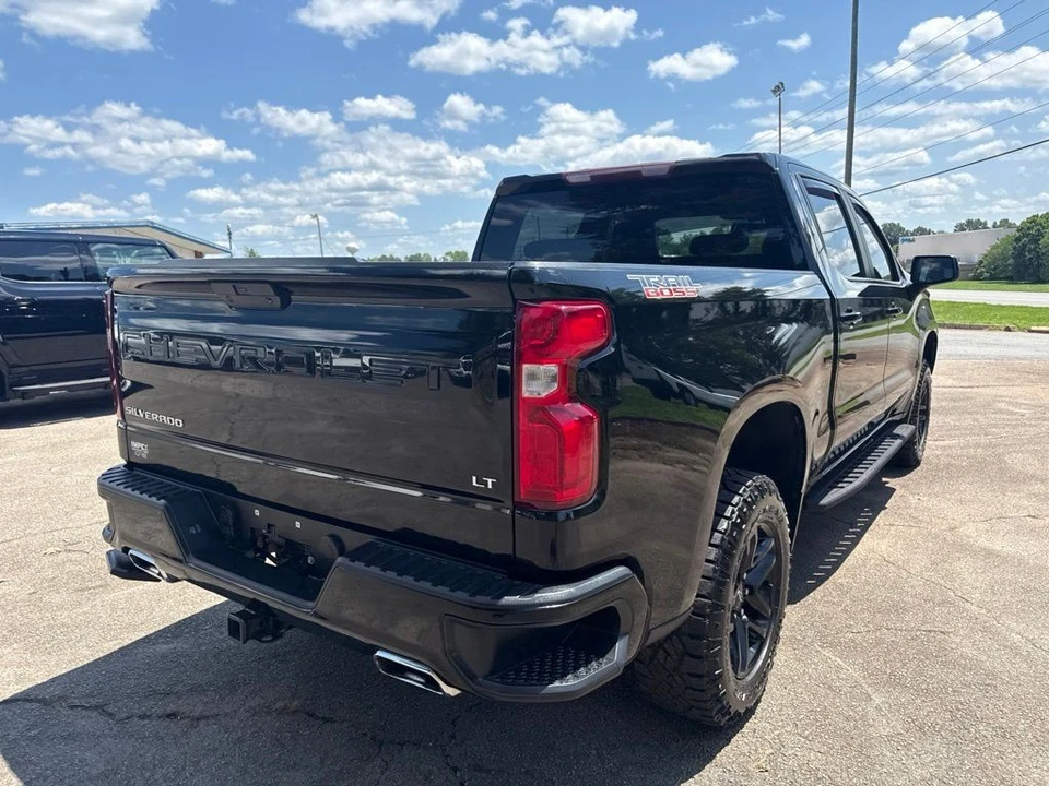2022 Chevrolet Silverado 4th Gen - Image 5 of 31