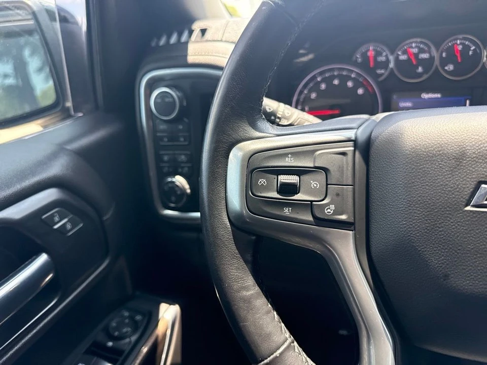 2022 Chevrolet Silverado 4th Gen - Image 15 of 31