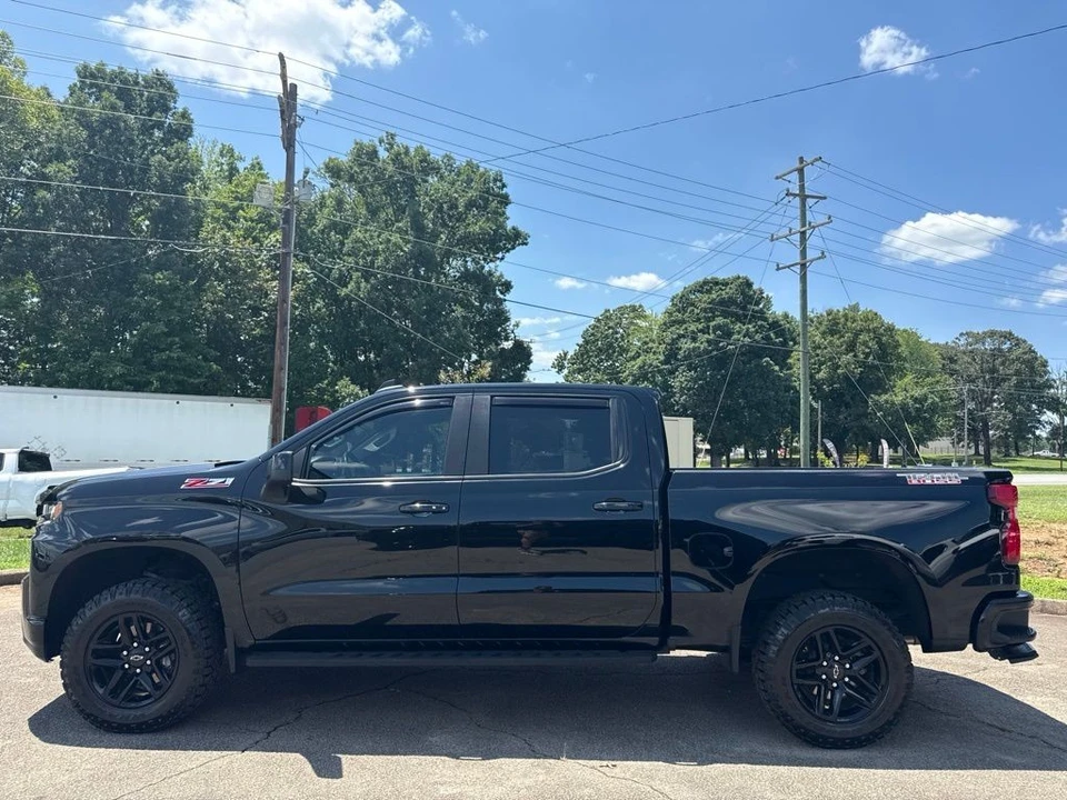 2022 Chevrolet Silverado 4th Gen - Image 2 of 31