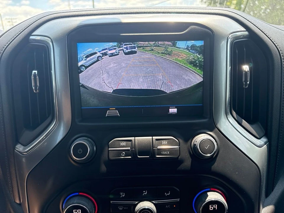2022 Chevrolet Silverado 4th Gen - Image 20 of 31
