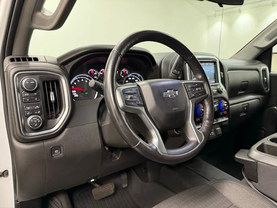 2022 Chevrolet Silverado 3rd Gen - Image 18 of 21
