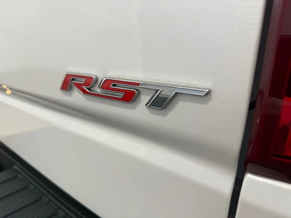 2022 Chevrolet Silverado 3rd Gen - Image 13 of 21