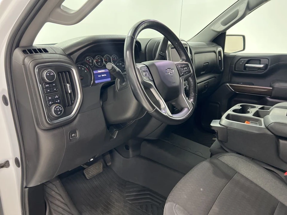 2022 Chevrolet Silverado 4th Gen - Image 9 of 30