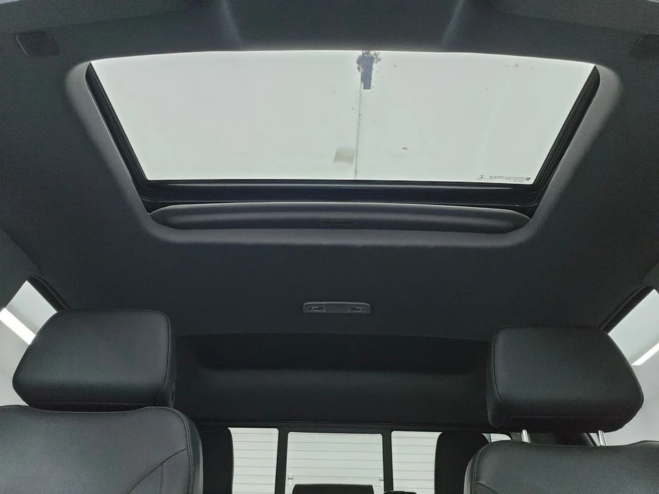 2022 Chevrolet Silverado 4th Gen - Image 3 of 12