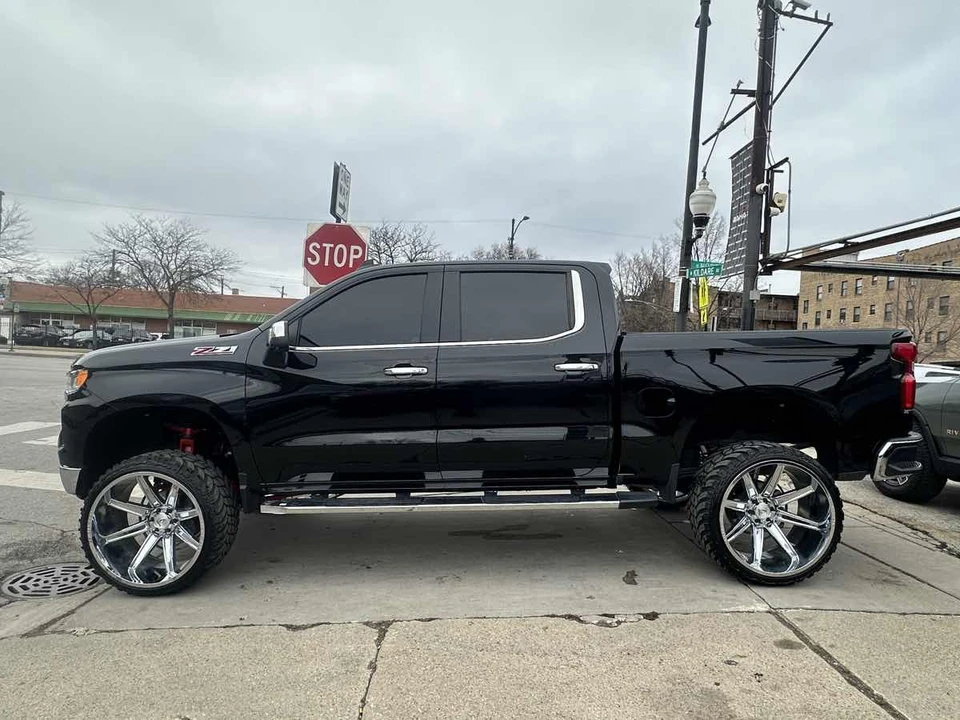 2022 Chevrolet Silverado 4th Gen - Image 4 of 21