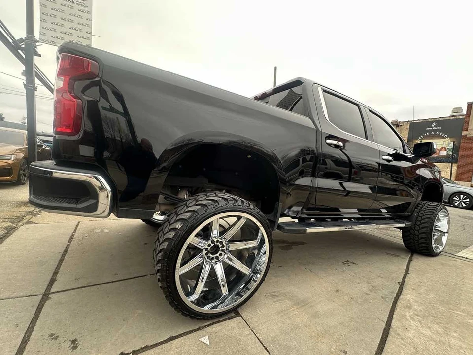2022 Chevrolet Silverado 4th Gen - Image 9 of 21