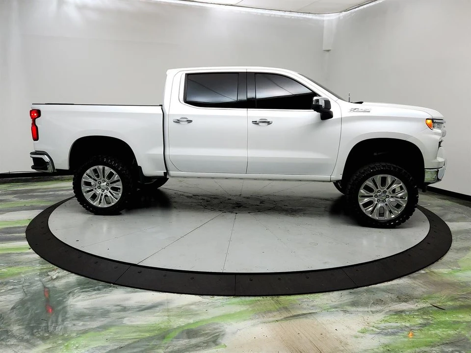 2022 Chevrolet Silverado 4th Gen - Image 4 of 12