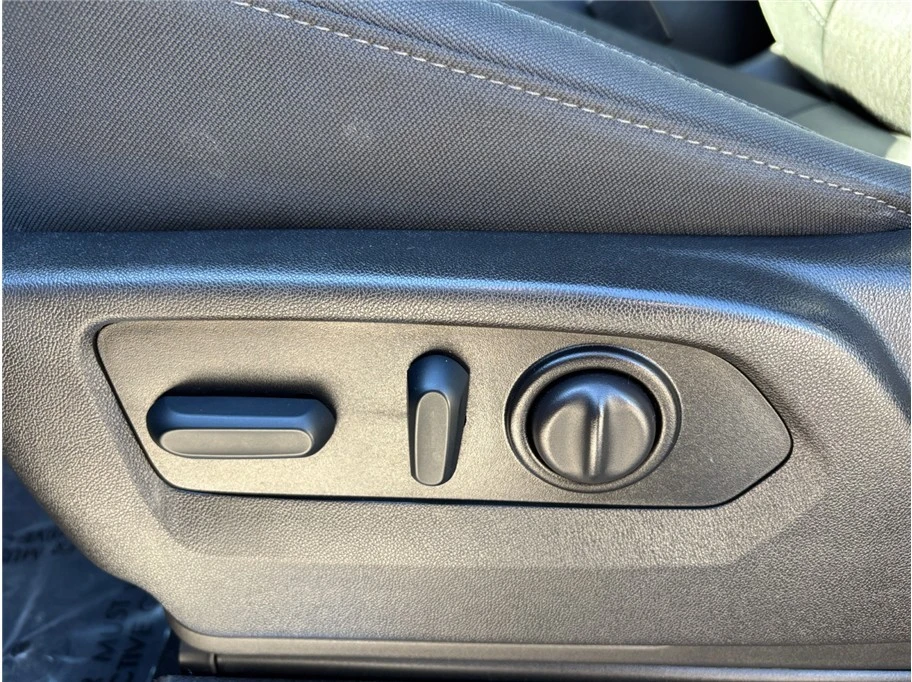 2022 Chevrolet Silverado 3rd Gen - Image 18 of 21