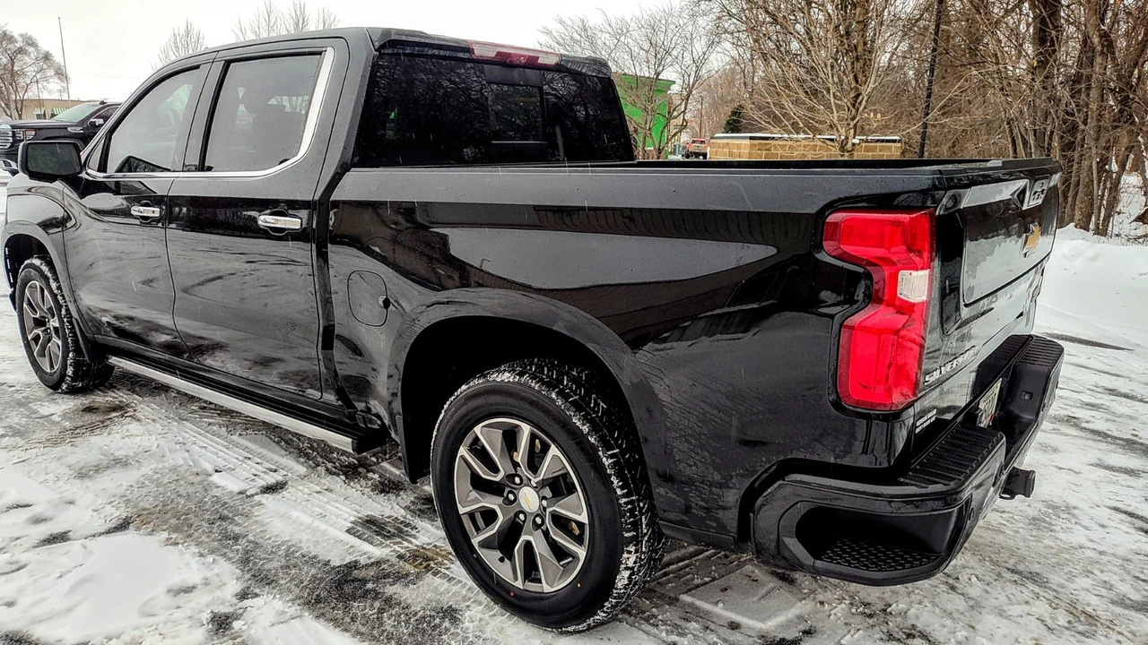 2022 Chevrolet Silverado 4th Gen - Image 7 of 13