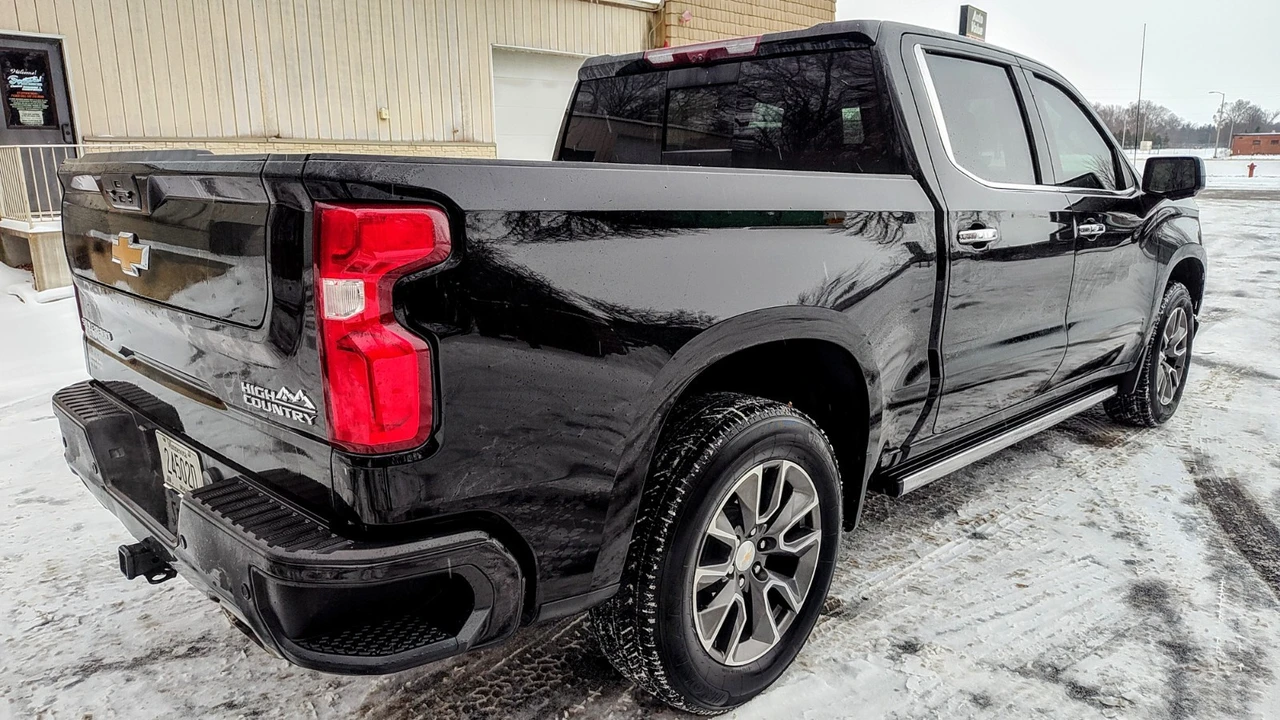 2022 Chevrolet Silverado 4th Gen - Image 5 of 13