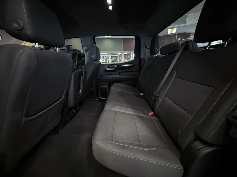 2022 Chevrolet Silverado 4th Gen - Image 17 of 21