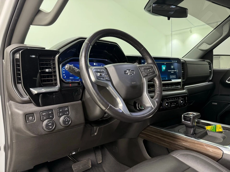 2022 Chevrolet Silverado 4th Gen - Image 16 of 21