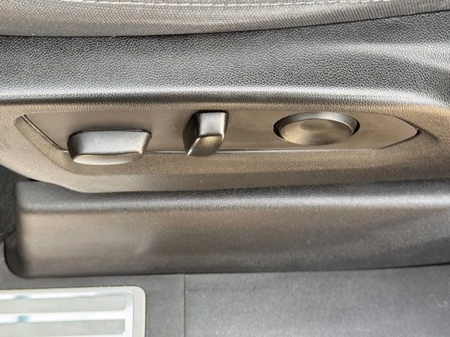 2022 Chevrolet Silverado 4th Gen - Image 18 of 21