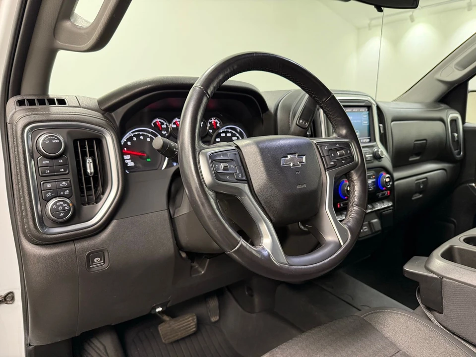 2022 Chevrolet Silverado 4th Gen - Image 18 of 21