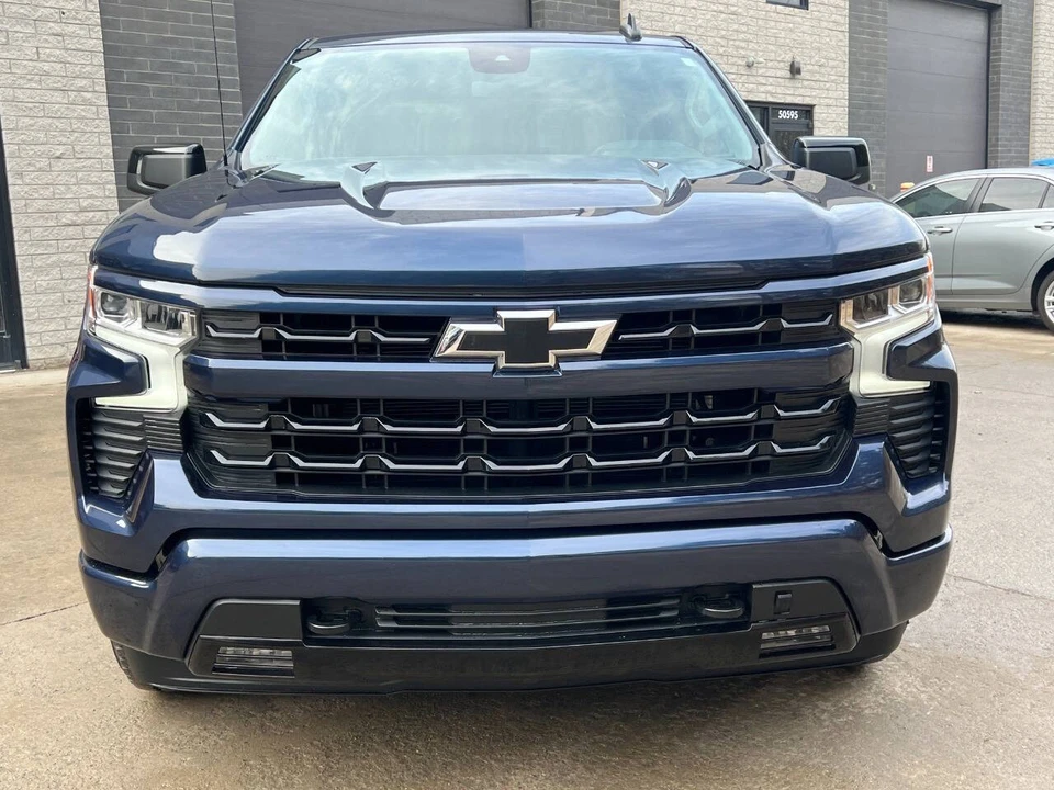 2022 Chevrolet Silverado 4th Gen - Image 3 of 21