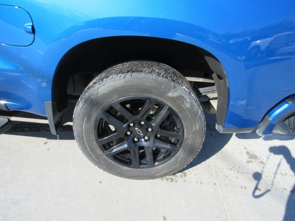 2022 Chevrolet Silverado 4th Gen - Image 4 of 12