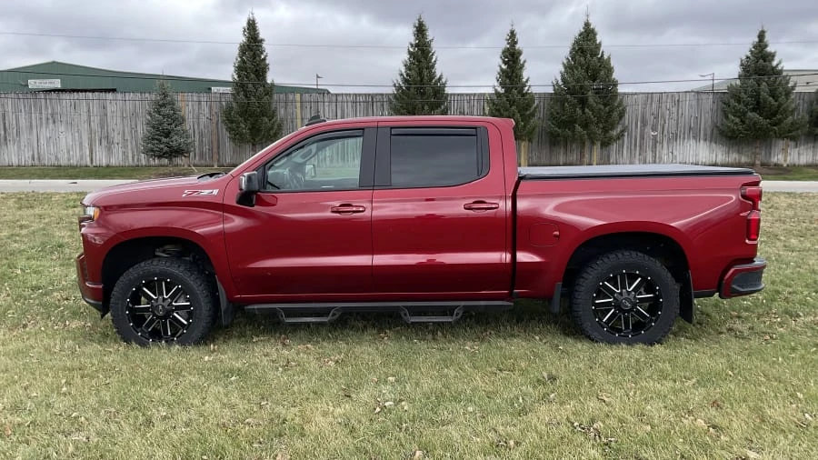 2022 Chevrolet Silverado 4th Gen - Image 2 of 12