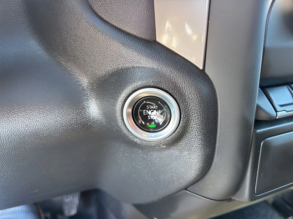 2022 Chevrolet Silverado 4th Gen - Image 16 of 21