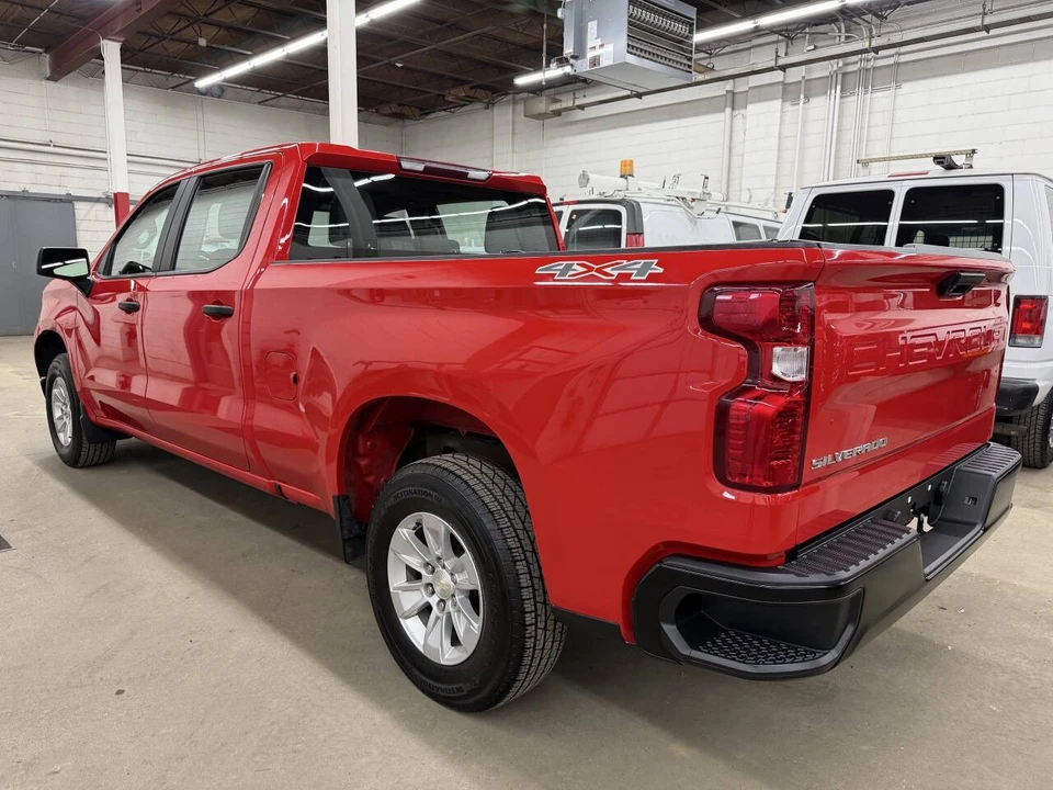 2022 Chevrolet Silverado 4th Gen - Image 2 of 12