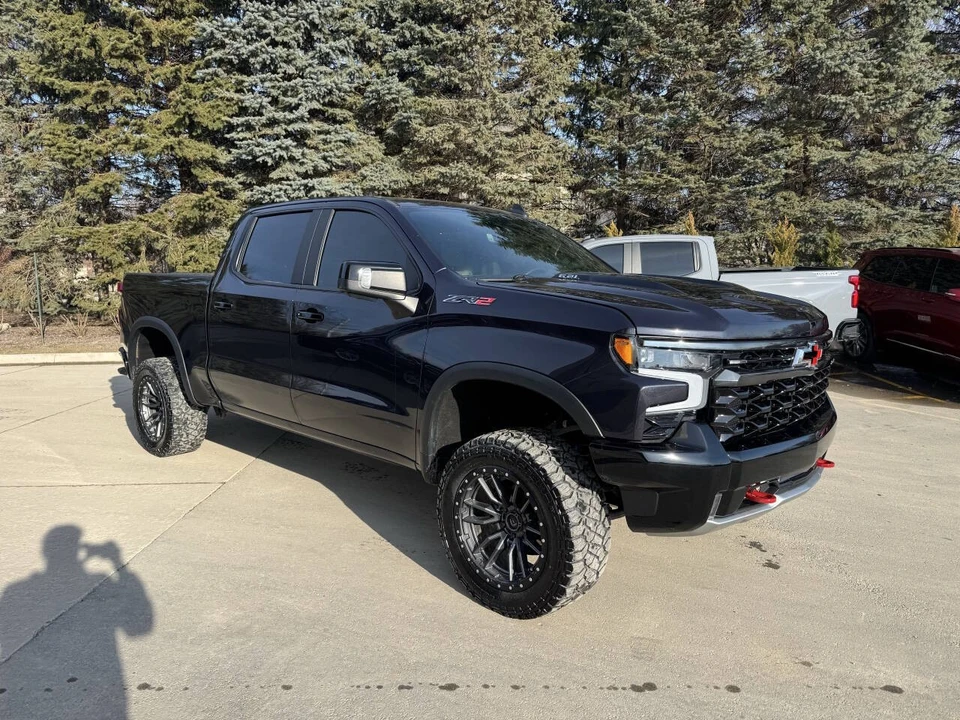 2022 Chevrolet Silverado 4th Gen - Image 3 of 17