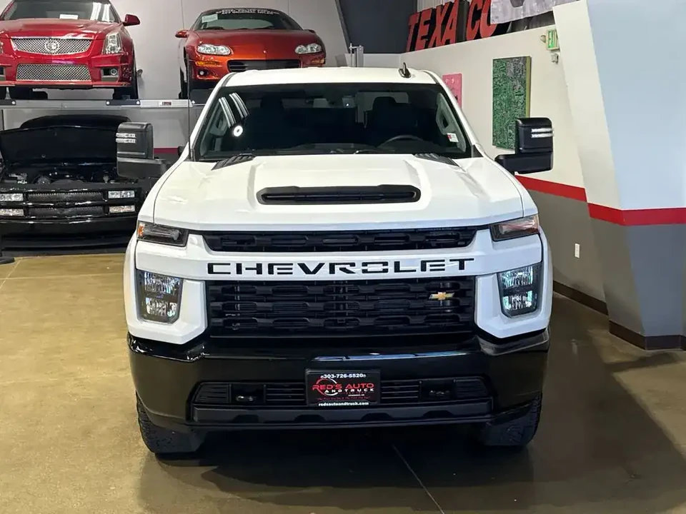 2022 Chevrolet Silverado Heavy Duty 4th Gen - Image 4 of 11