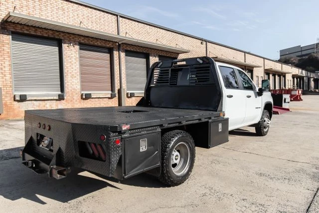 2022 Chevrolet Silverado Heavy Duty 4th Gen - Image 16 of 21