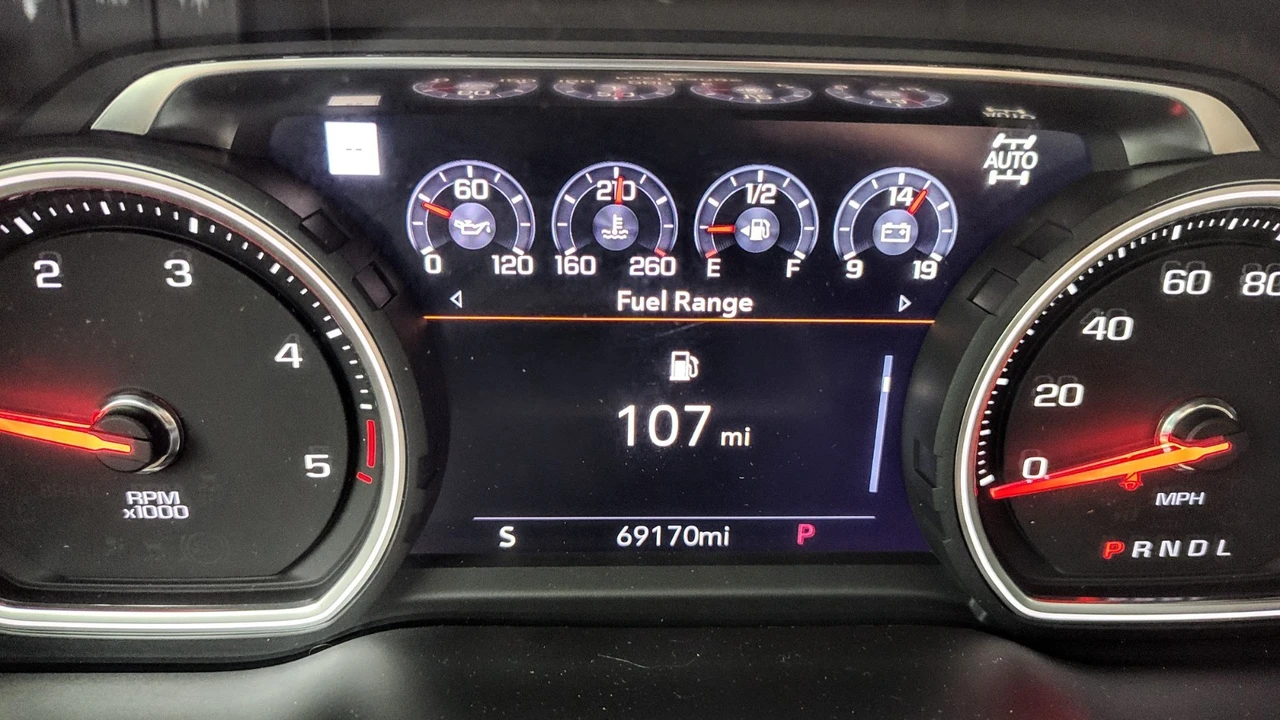 2022 Chevrolet Silverado 4th Gen - Image 12 of 13