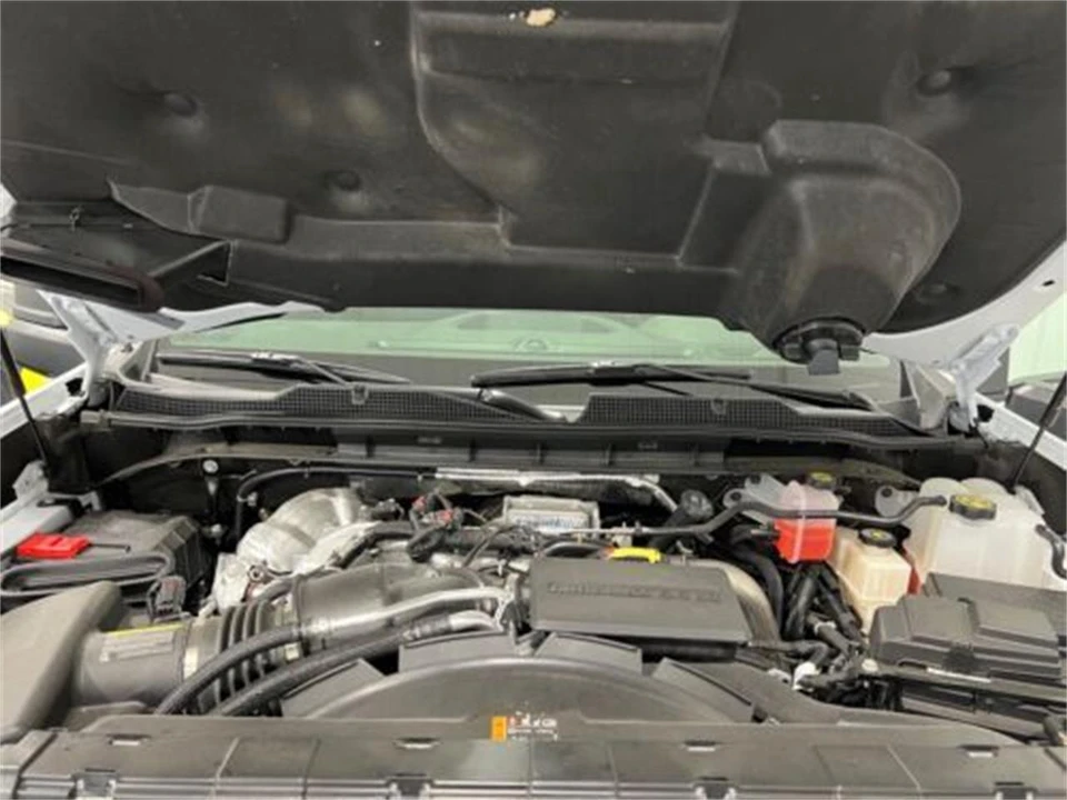 2022 Chevrolet Silverado 4th Gen - Image 2 of 13